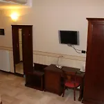 Отель Ai Sette Nani 3*
