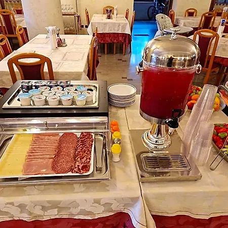 Ai Sette Nani Hotel 3*